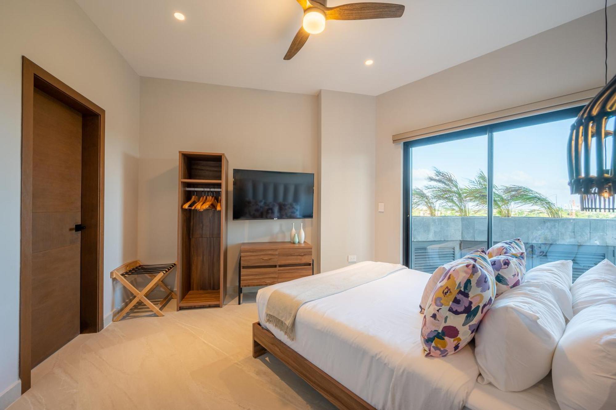 Kippal - Modern Oasis - Cozumel