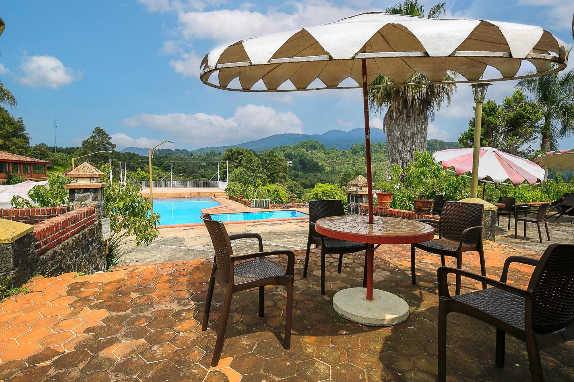 Pie De La Sierra Hotel