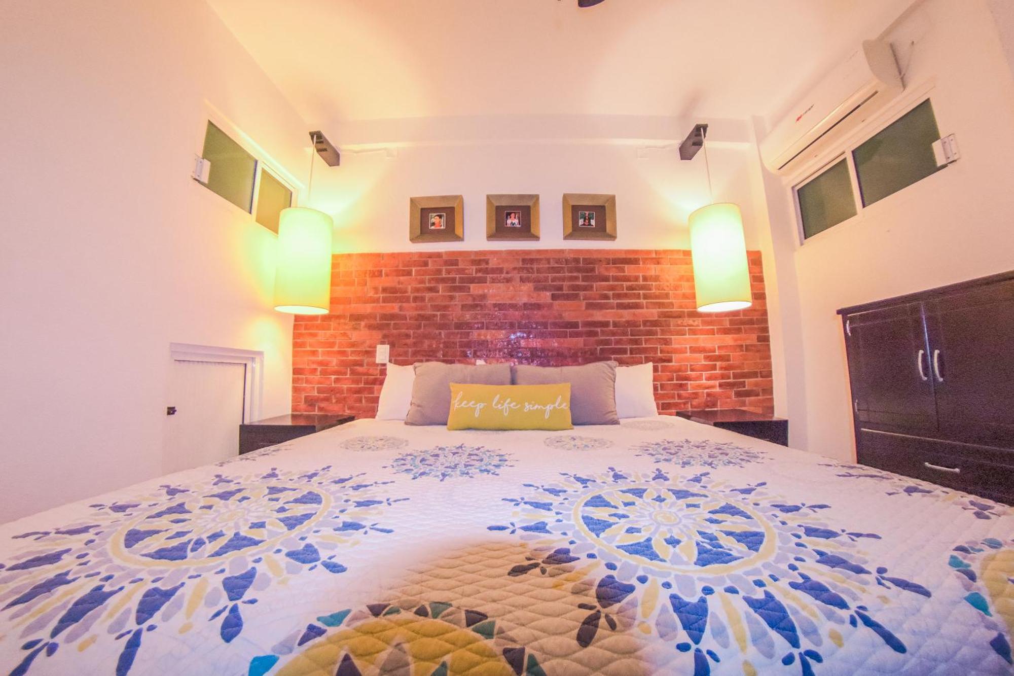 Hotel Nadia