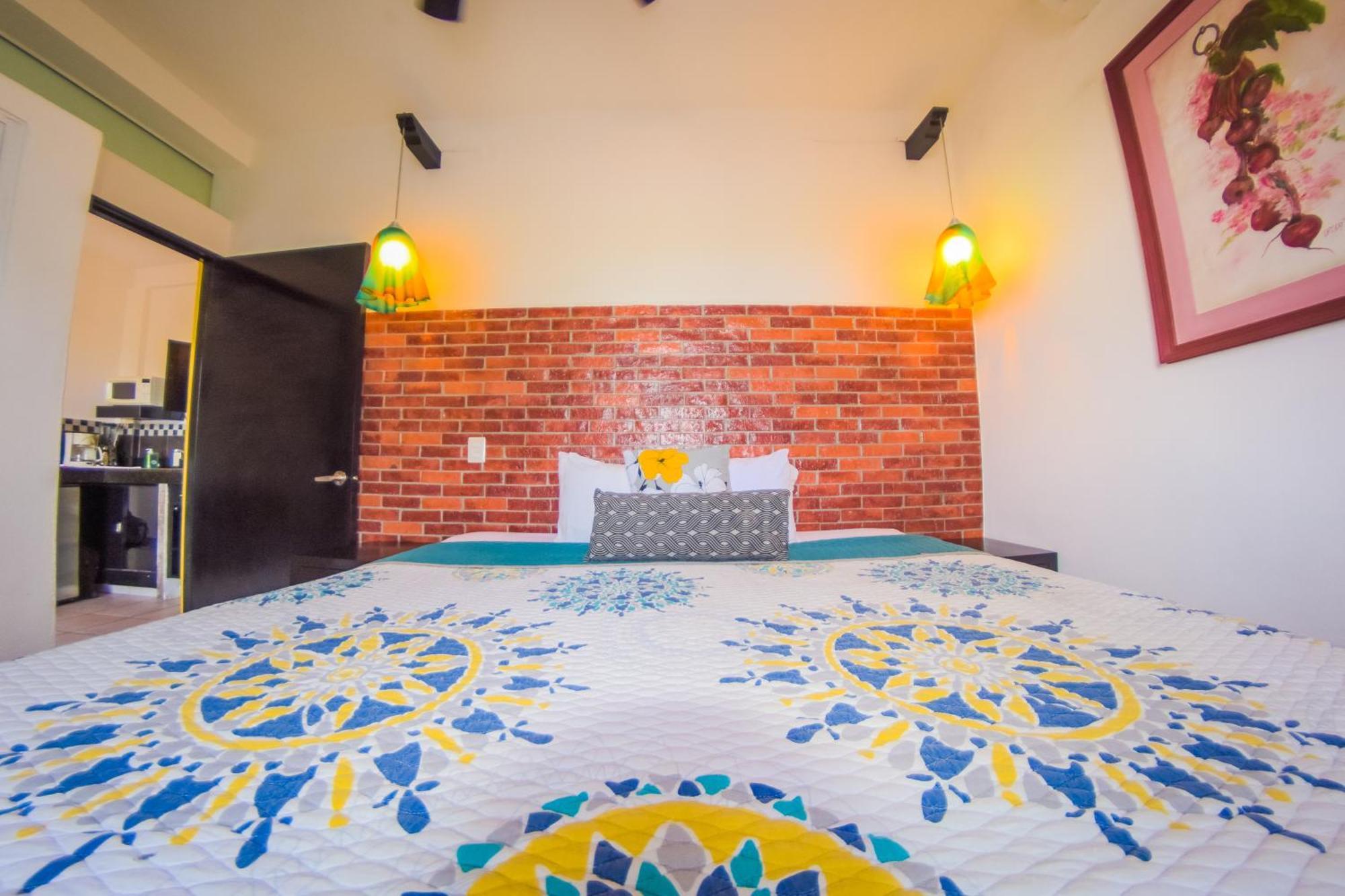 Nadia Hotel