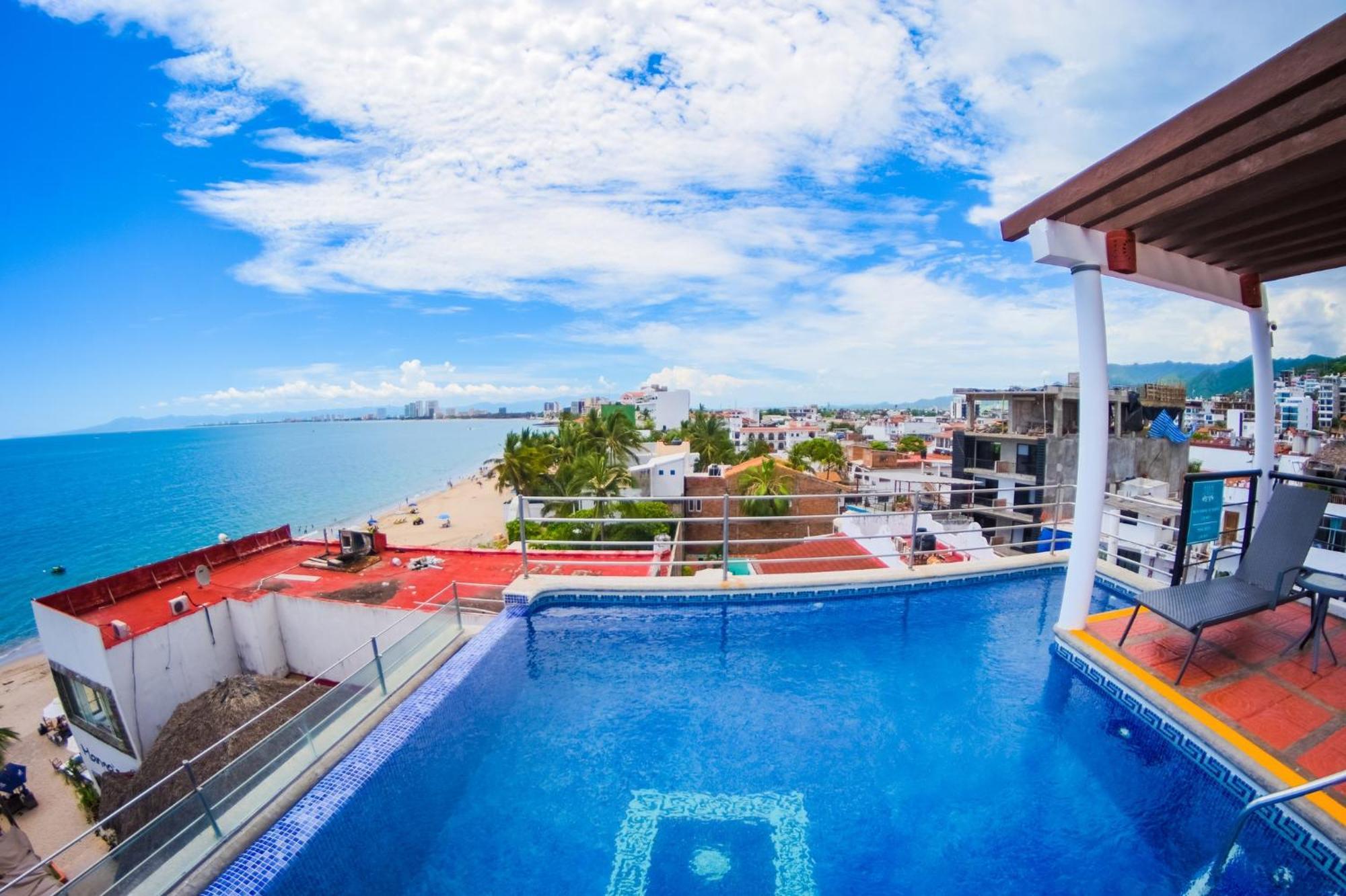 Nadia Puerto Vallarta