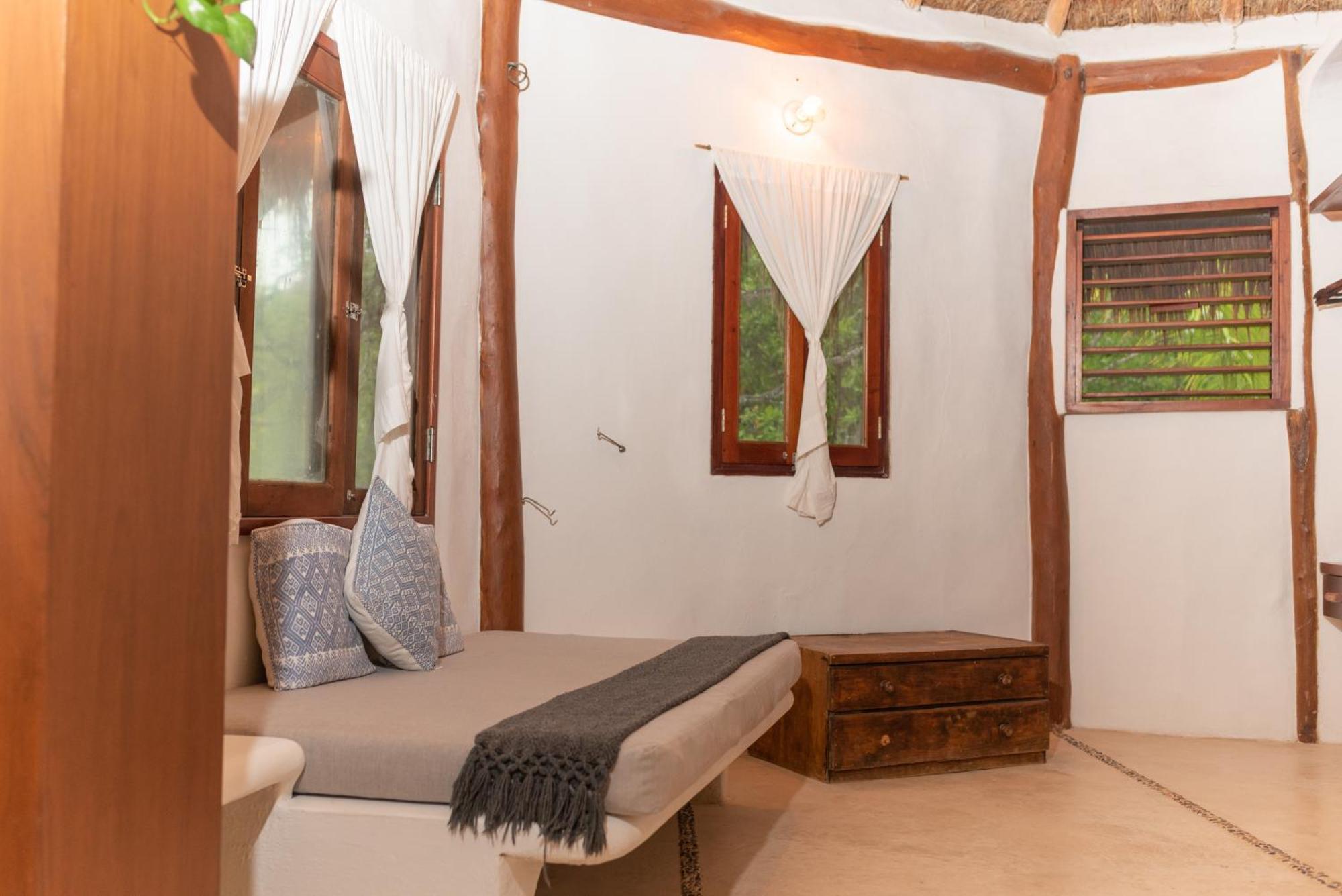 Casa Takywara Hotel 4*