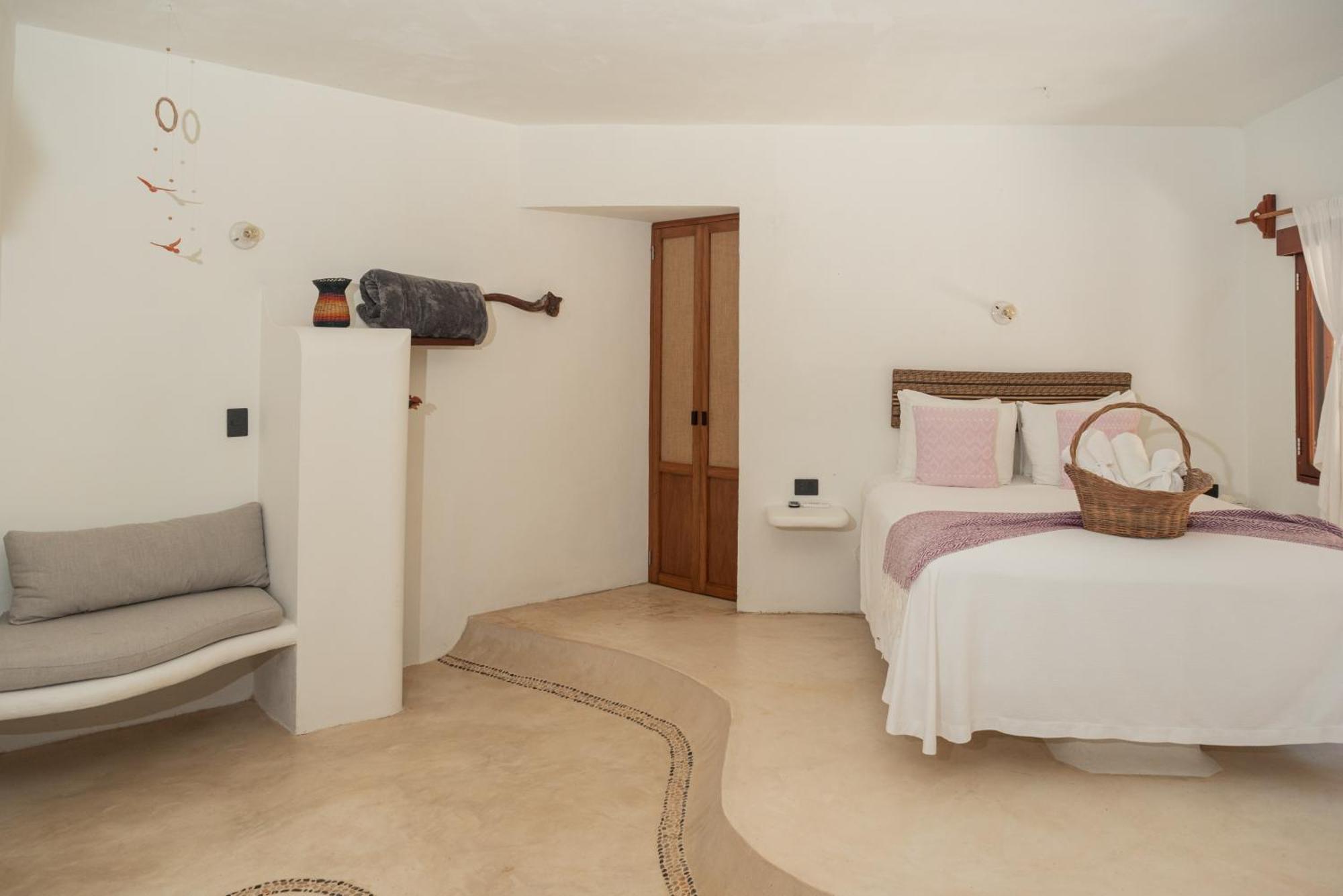 Hotel Casa Takywara 4*