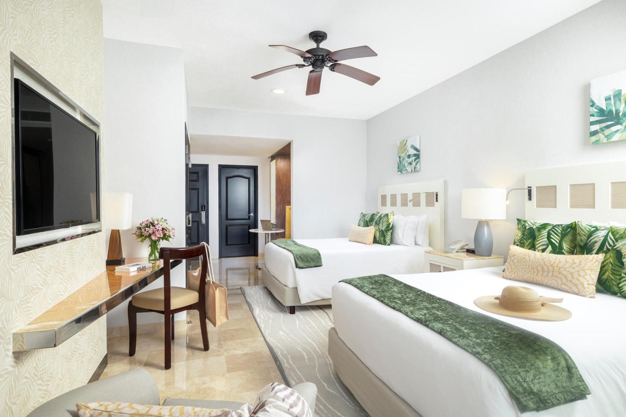 Resort Del Palmar Luxury & Cancun