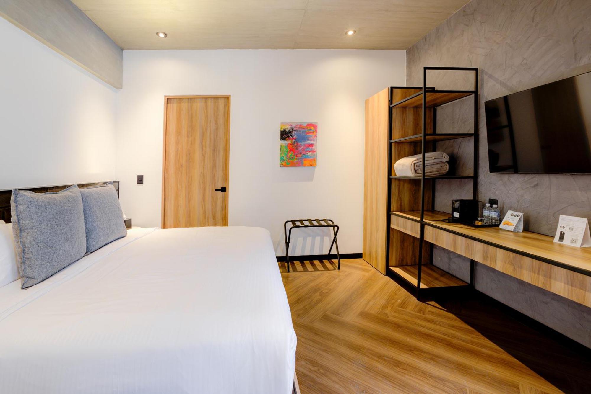 Michoacan Luxury By Capitalia * Mexico City