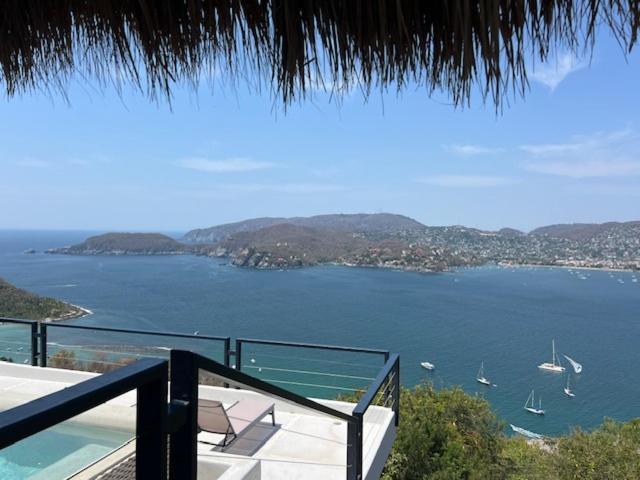 Welcome To The Jungle Zihuatanejo