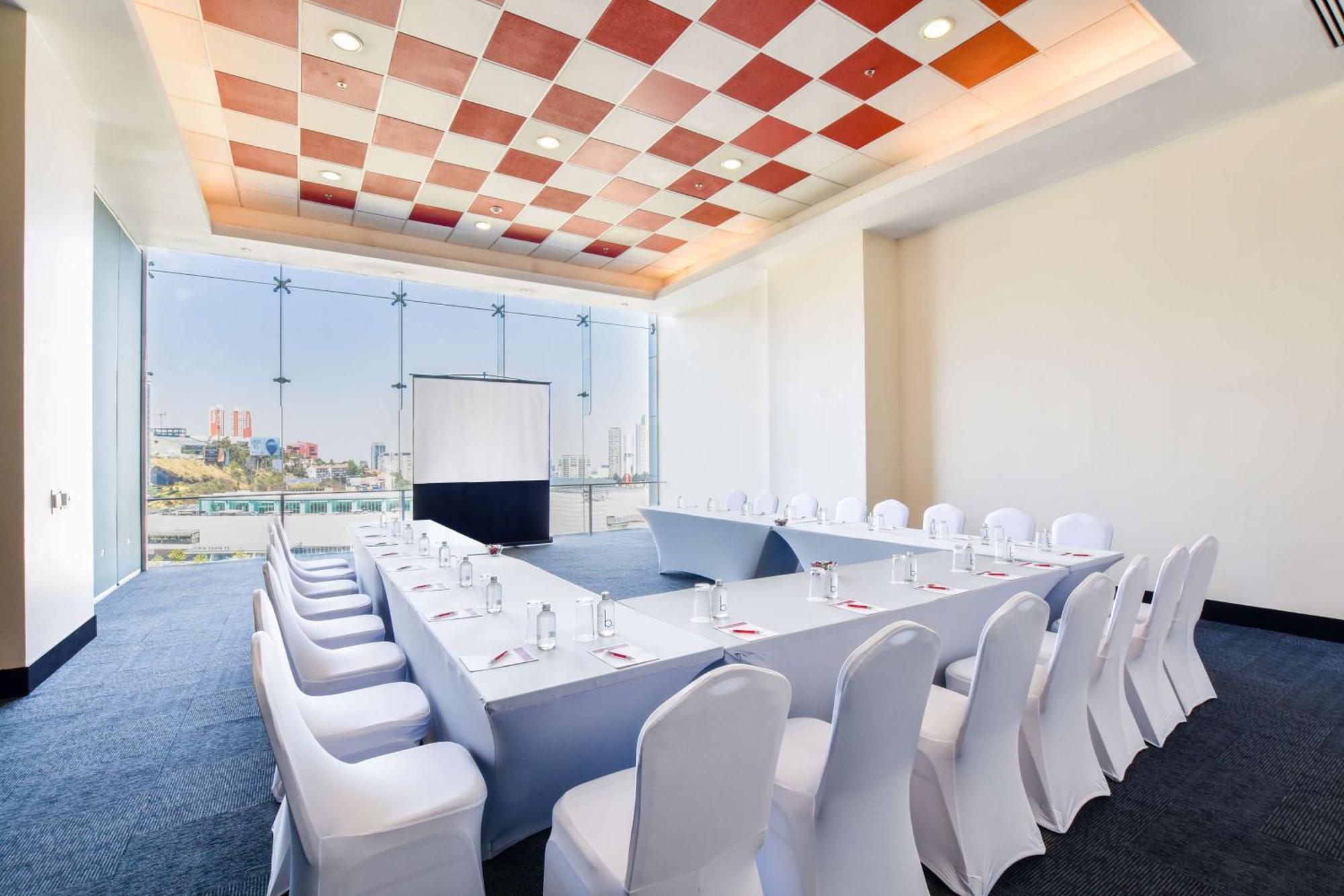Nh Collection Santa Fe Hotel 5*