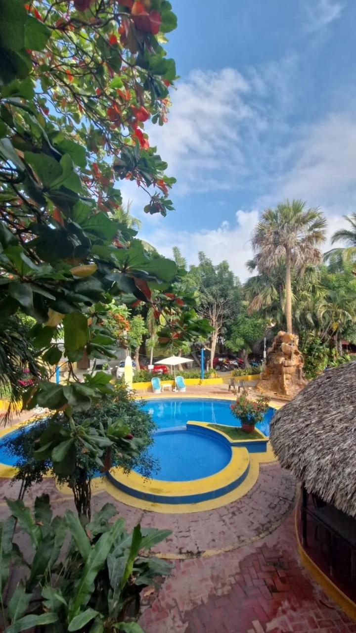 Hotel Acuario 2*