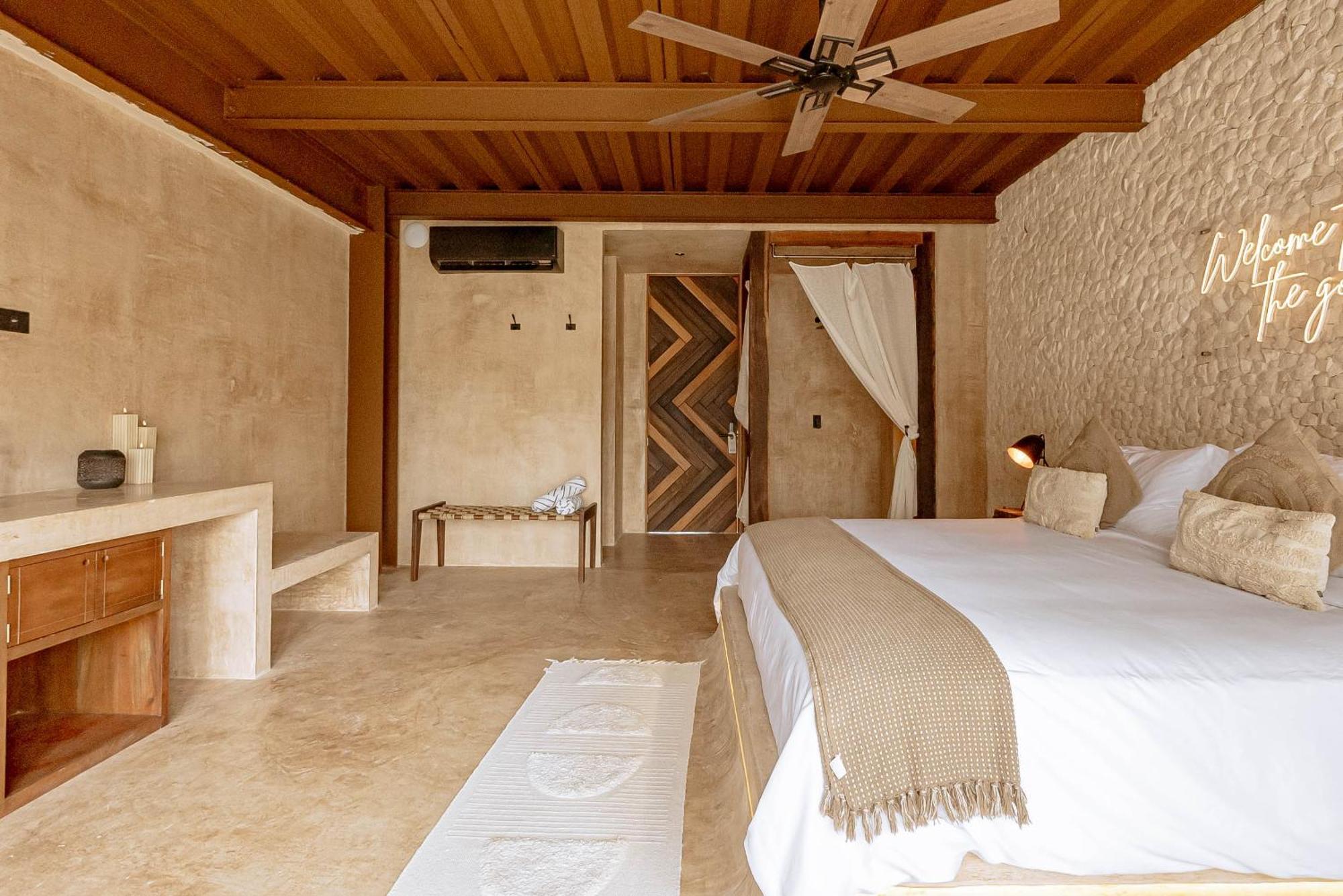 Hotel Awa Boutique - Front