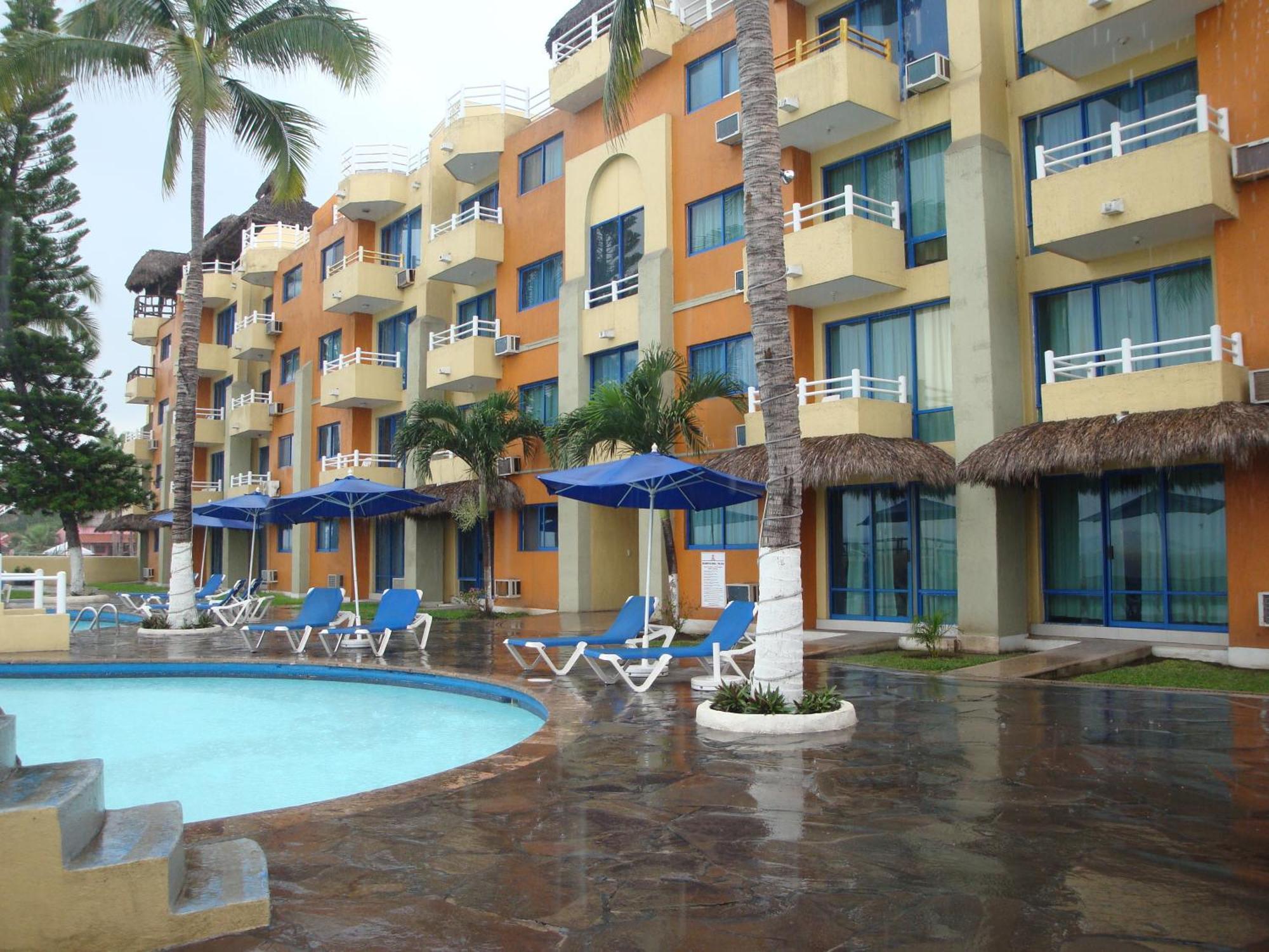 Marina Puerto Dorado - 4*