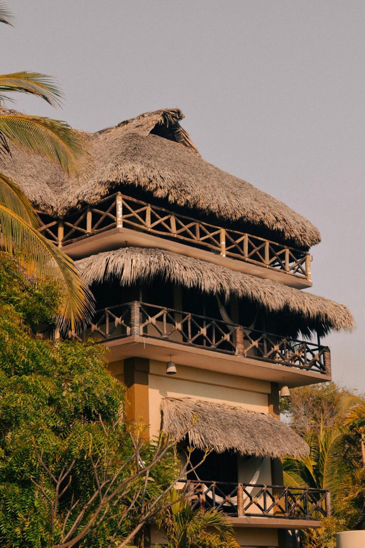 Guest house Front