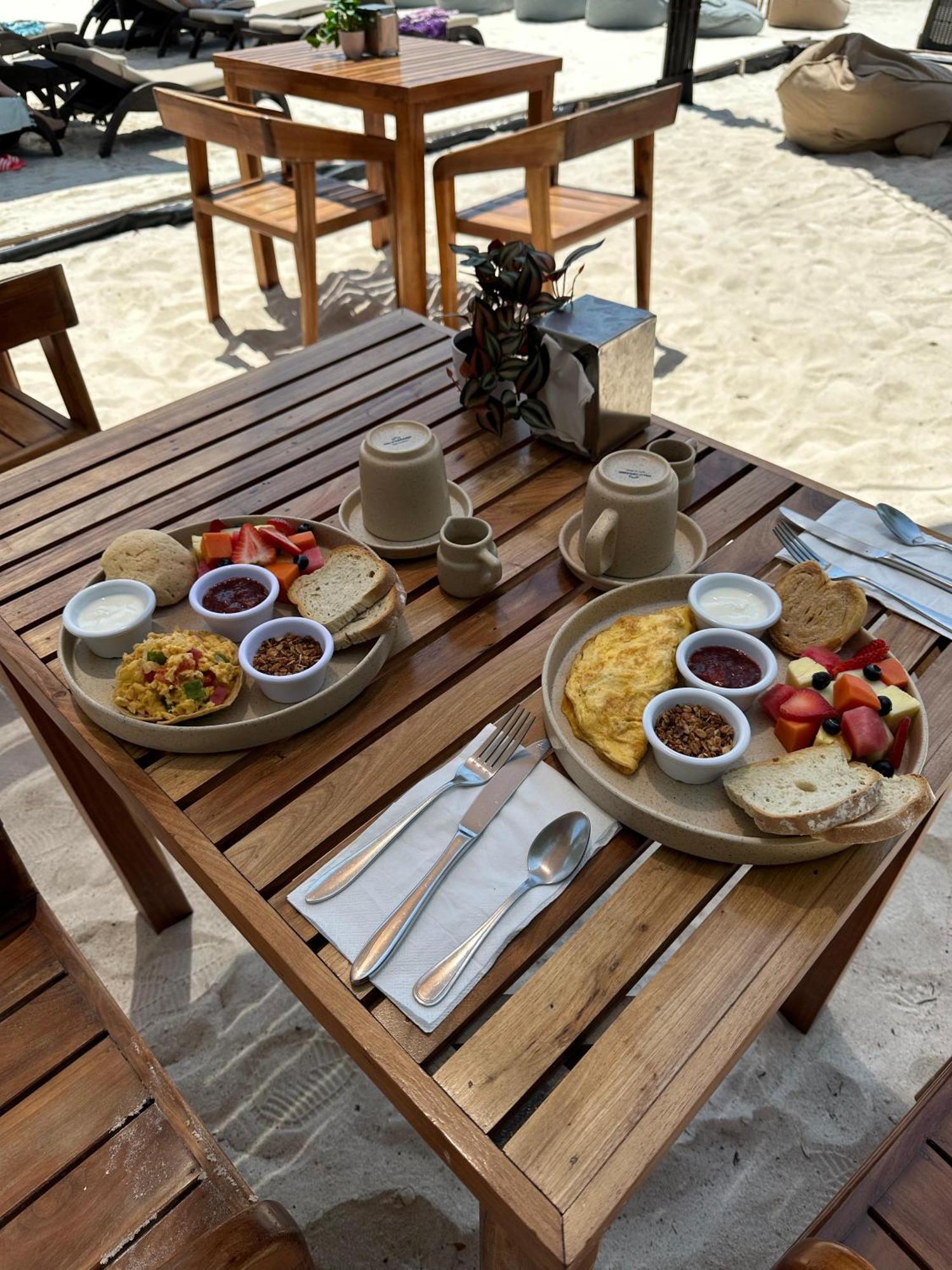 Hau Holbox, Oceanfront Boutique