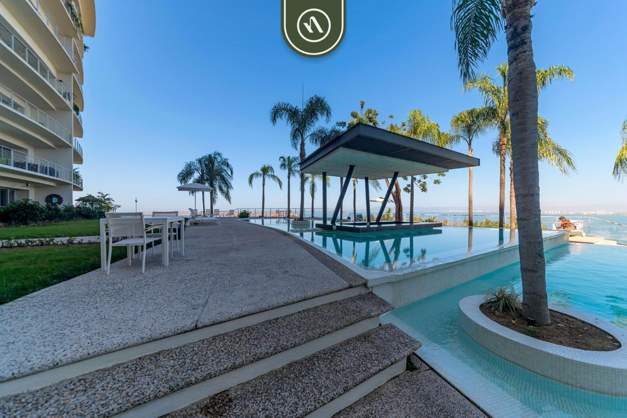 Apartment Oceanview 3 Bedroom Penthouse With Private Terrace - Bbq Puerto Vallarta