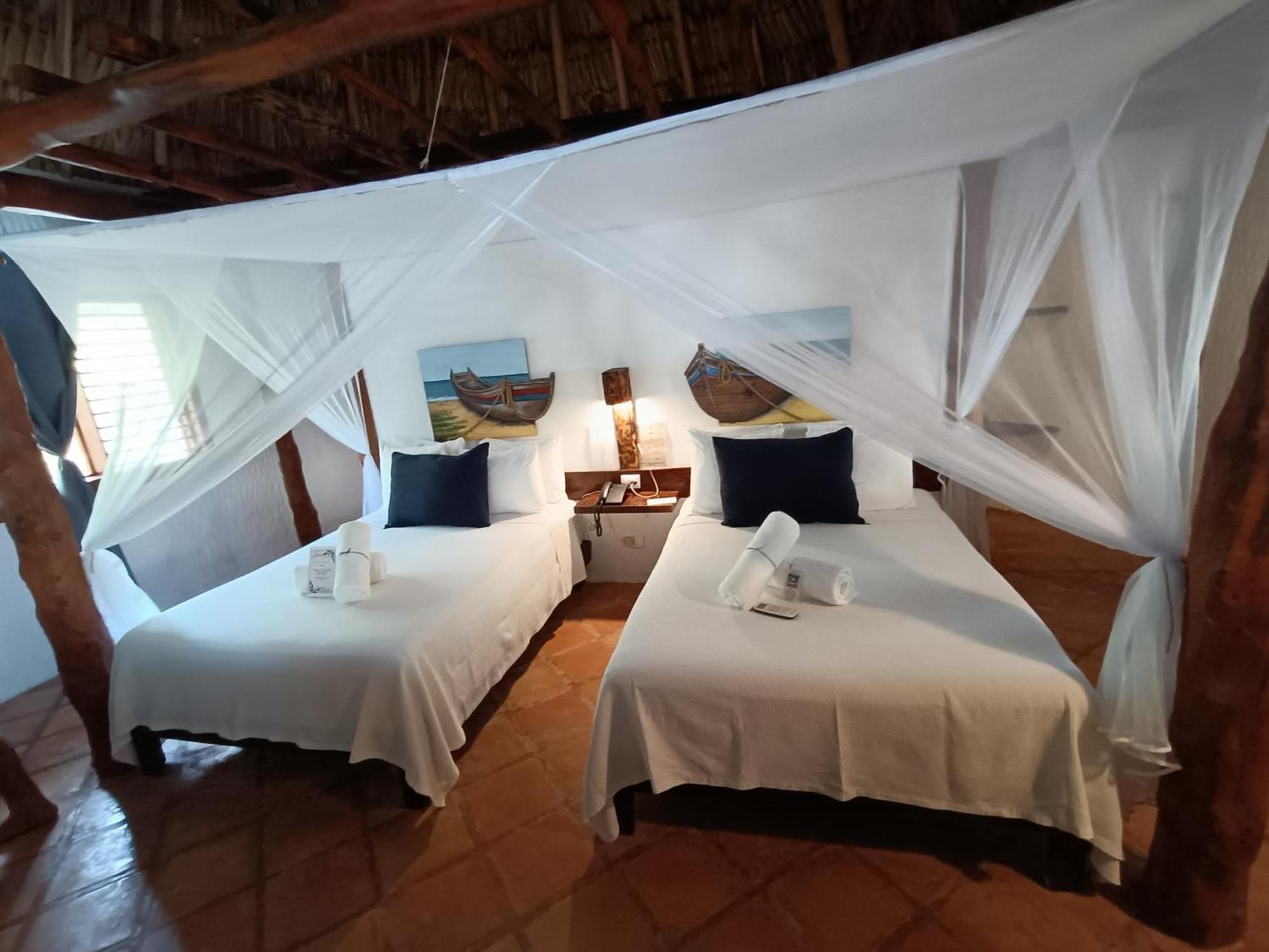 By Xaloc Hotel 4*