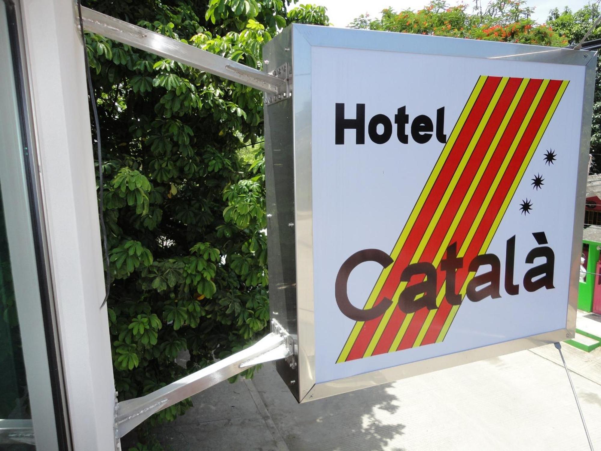 Hotel Catala 3*
