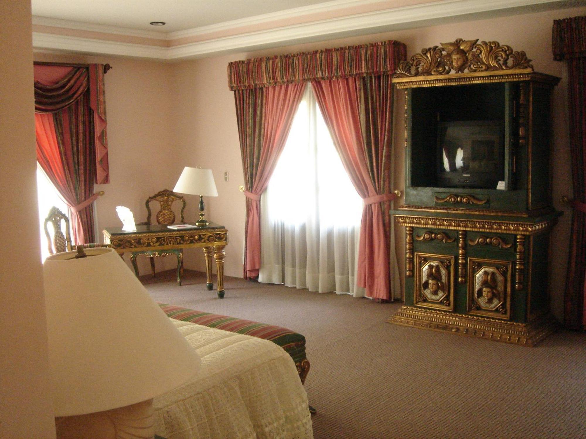 Hotel Mansion Del Cupatitzio