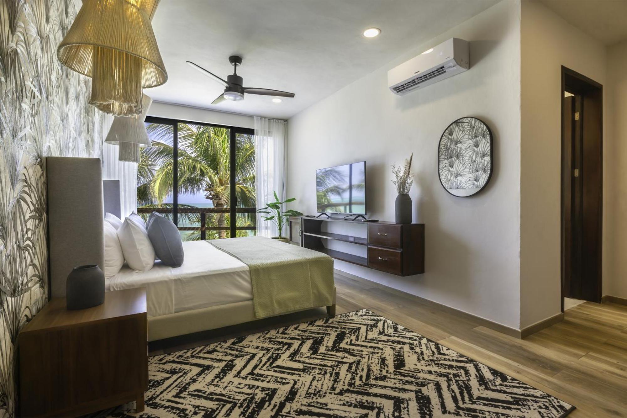 Beachfront La Palapa - Adults Only Hotel 3*