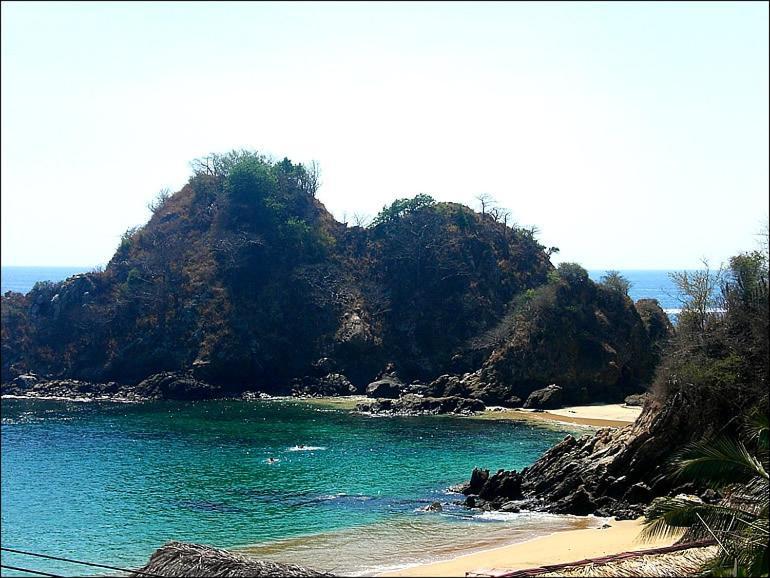 La Cabana Puerto Angel