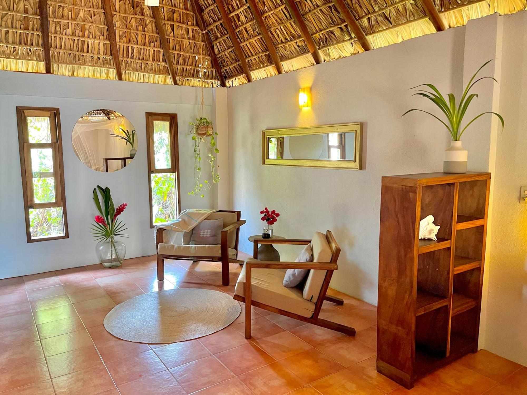 Casa Mixteca Hotel *
