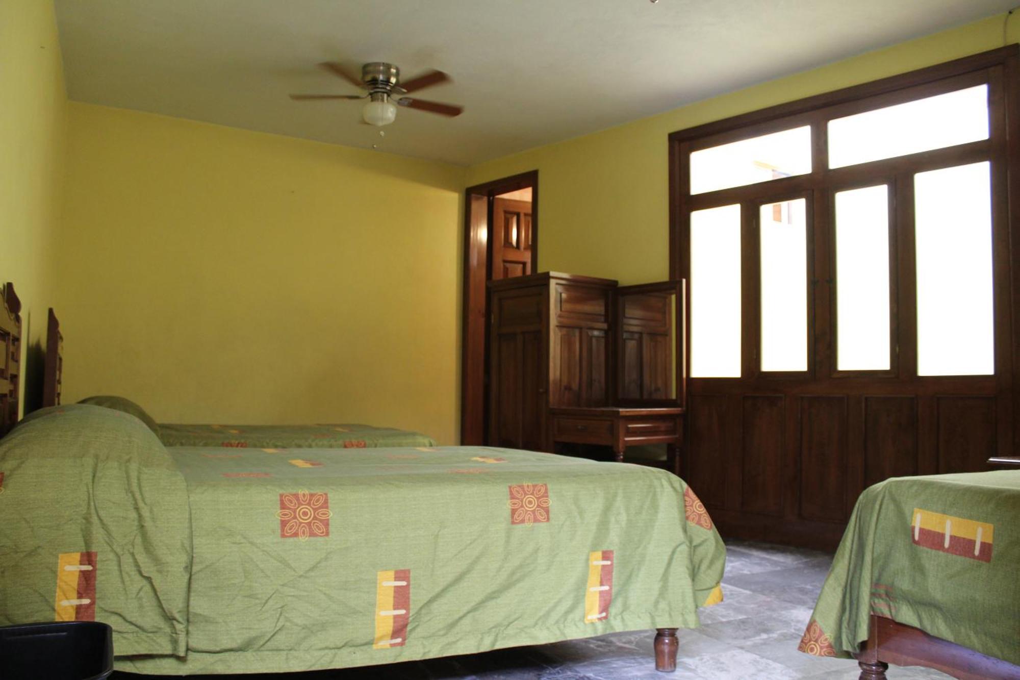 Hotel Camino De Villaseca 2*