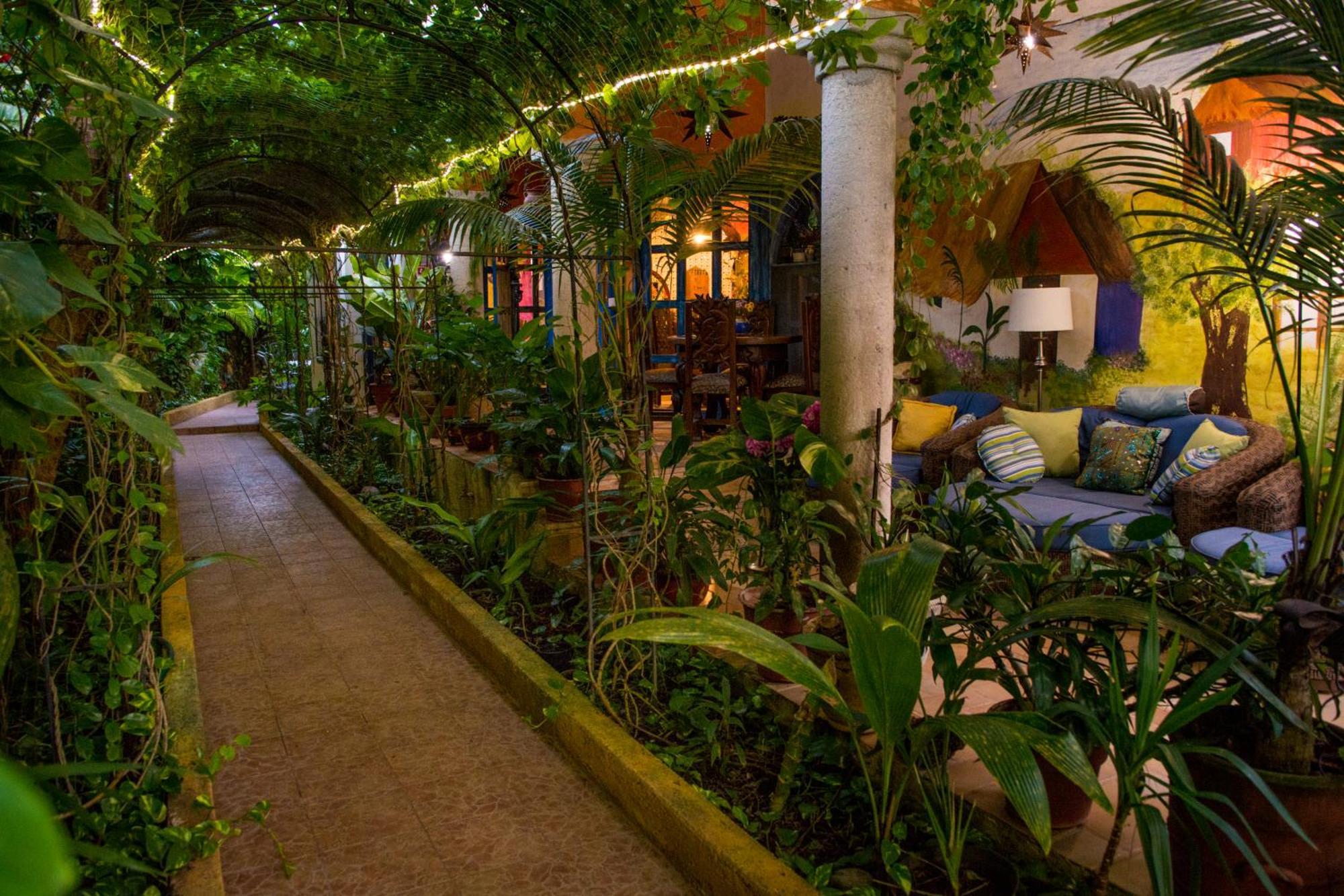 Bed & Breakfast Hacienda Boutique And Solo Adultos *