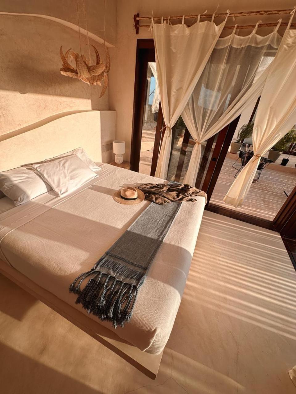 Bed & Breakfast Casa Noma-noma *