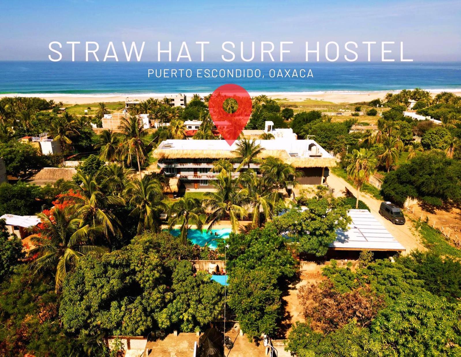 Straw Surf & Bar Hostel Brisas de Zicatela