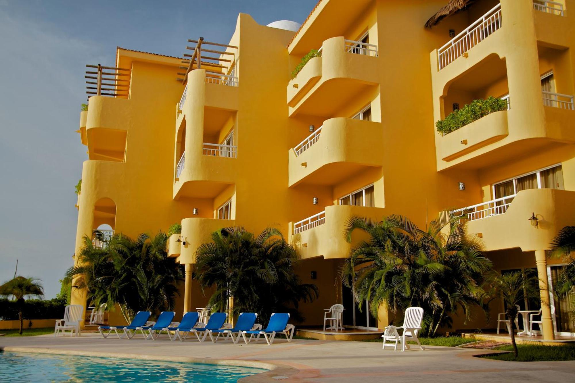 Playa Azul 4*