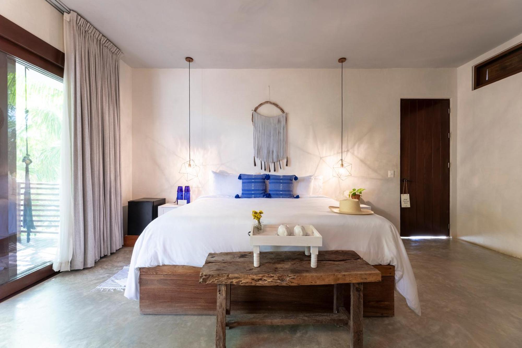 Hotel Lula Tulum, A Small Luxury