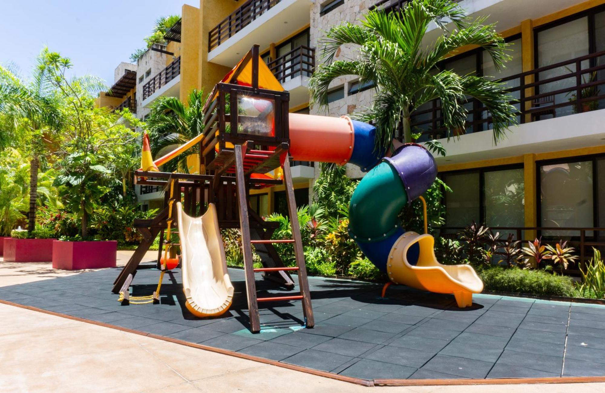 Lunada Condo By Bvr * Playa del Carmen