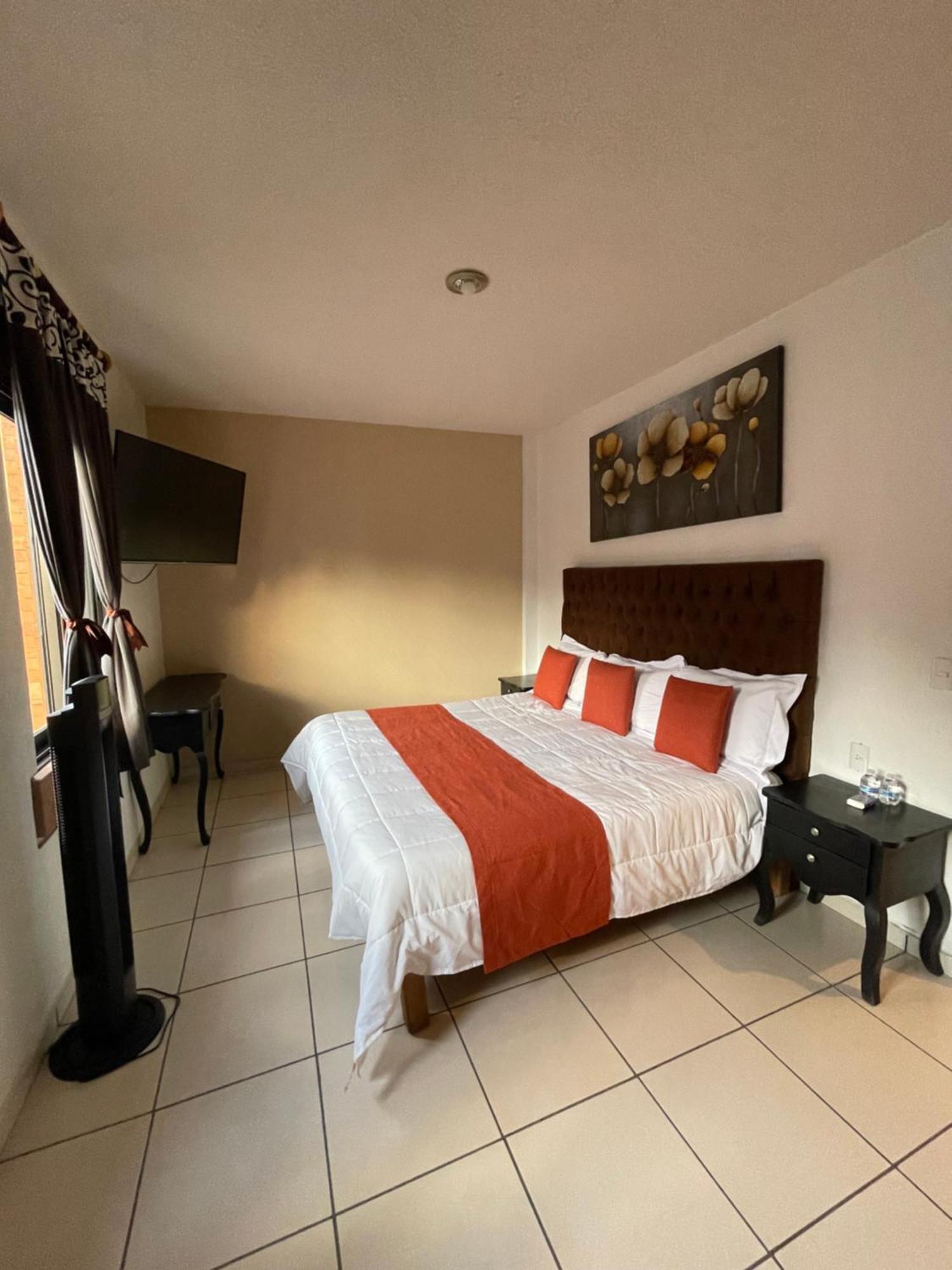 Hotel & Balneario Angeles Taxco de Alarcon