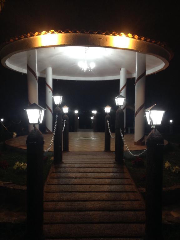Finca Paraiso-el Canto De La Sirena Hotel