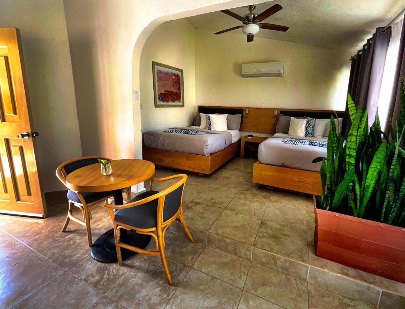 Hotel Buena Vista Oceanfront & Hot Springs 3*
