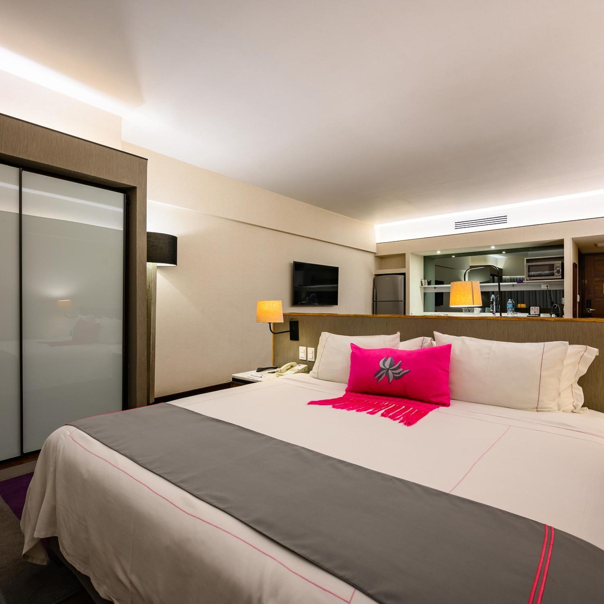 Campos Eliseos 5* Mexico City