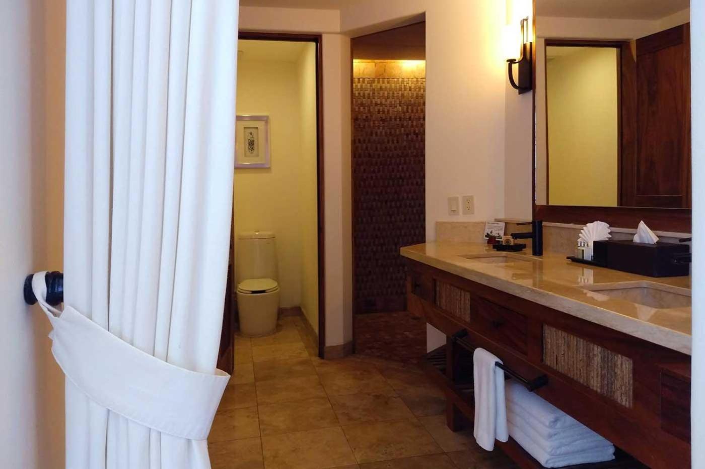 Hotel Cabo Surf 5*