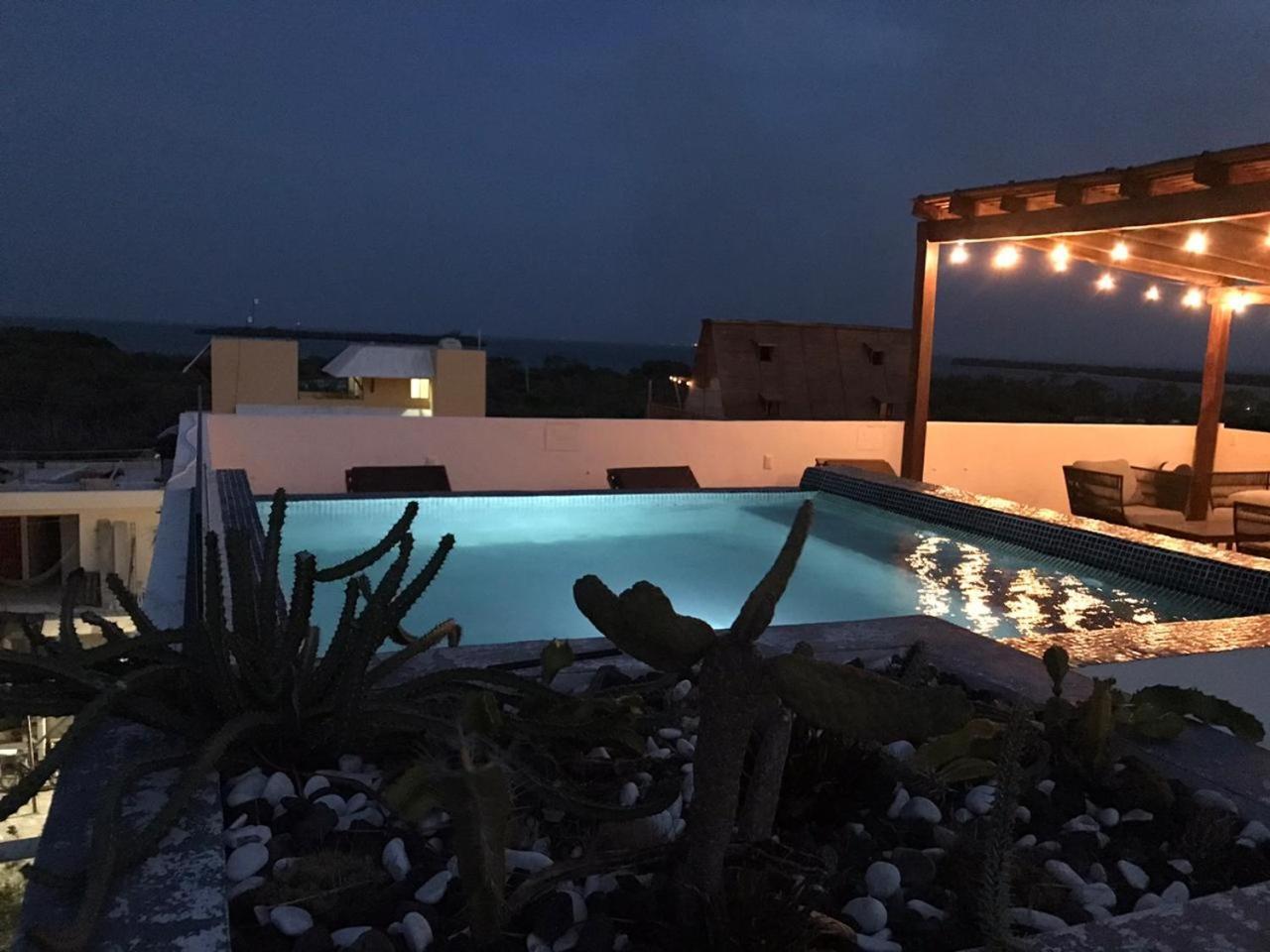Hotel Luna Roja Isla Holbox