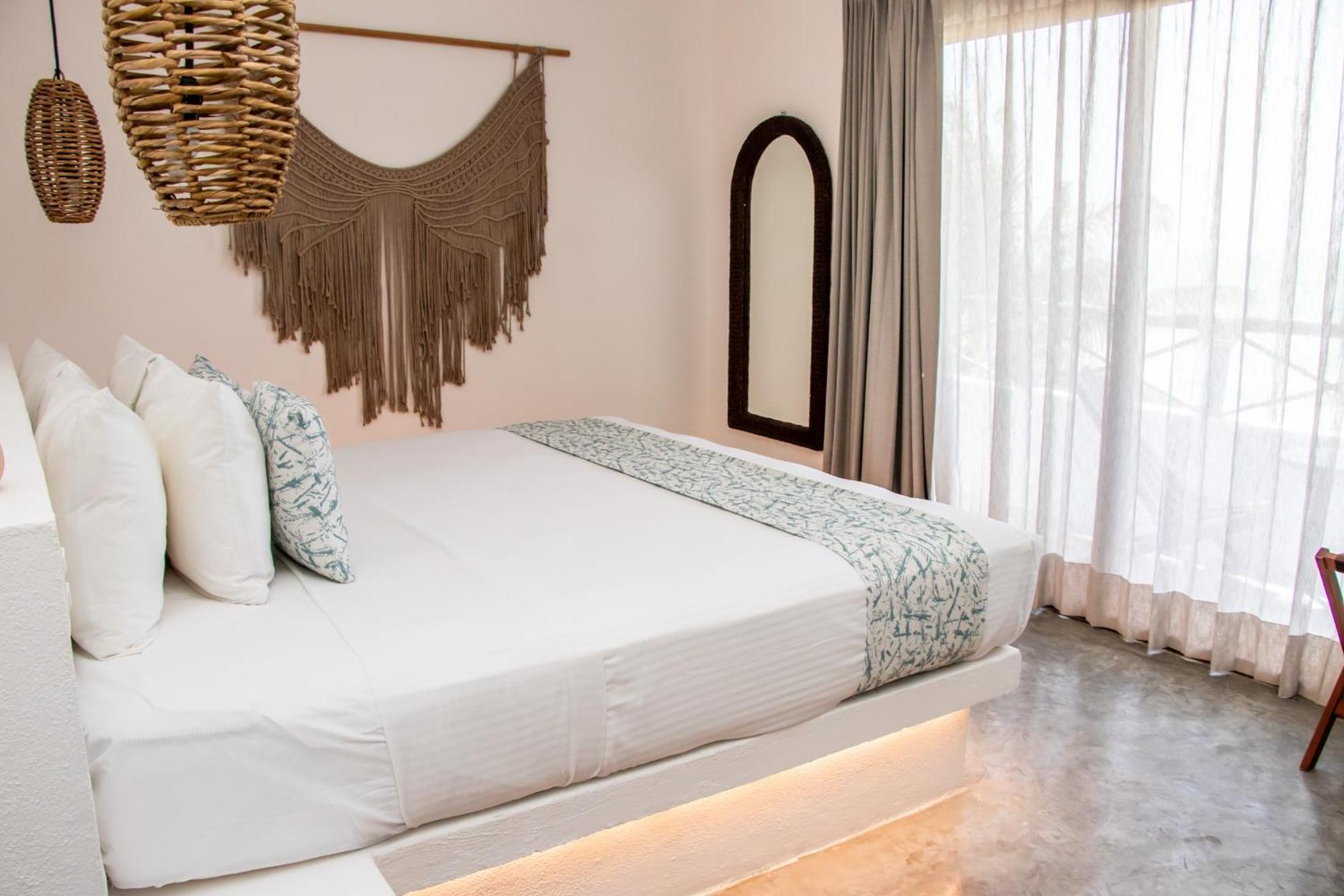 Hotel Hau Holbox, Oceanfront Boutique