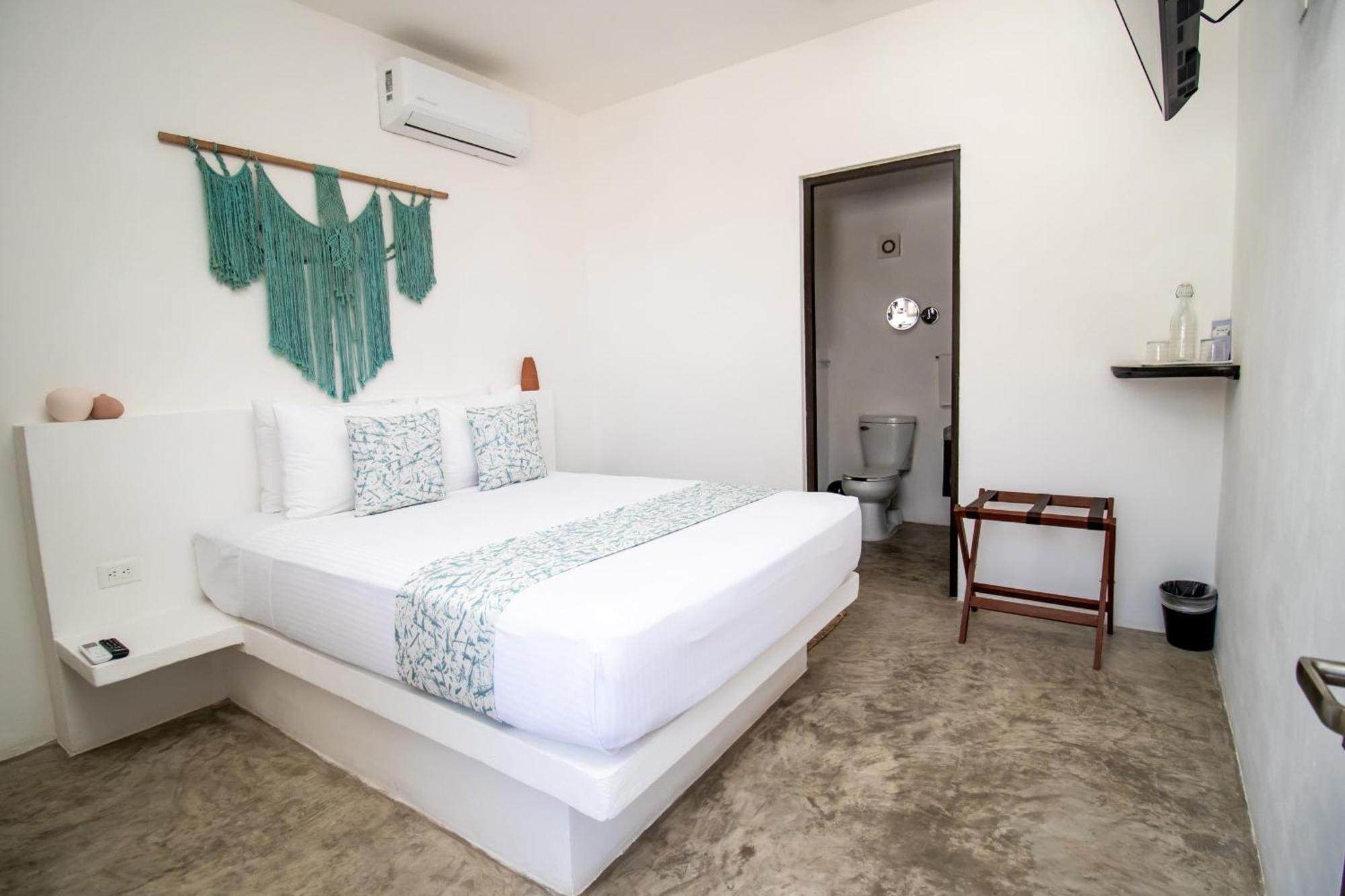 Hotel Hau Holbox, Oceanfront Boutique 4*