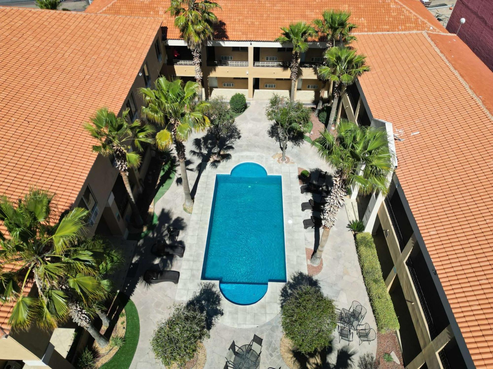 Western Aeropuerto Hotel 4*