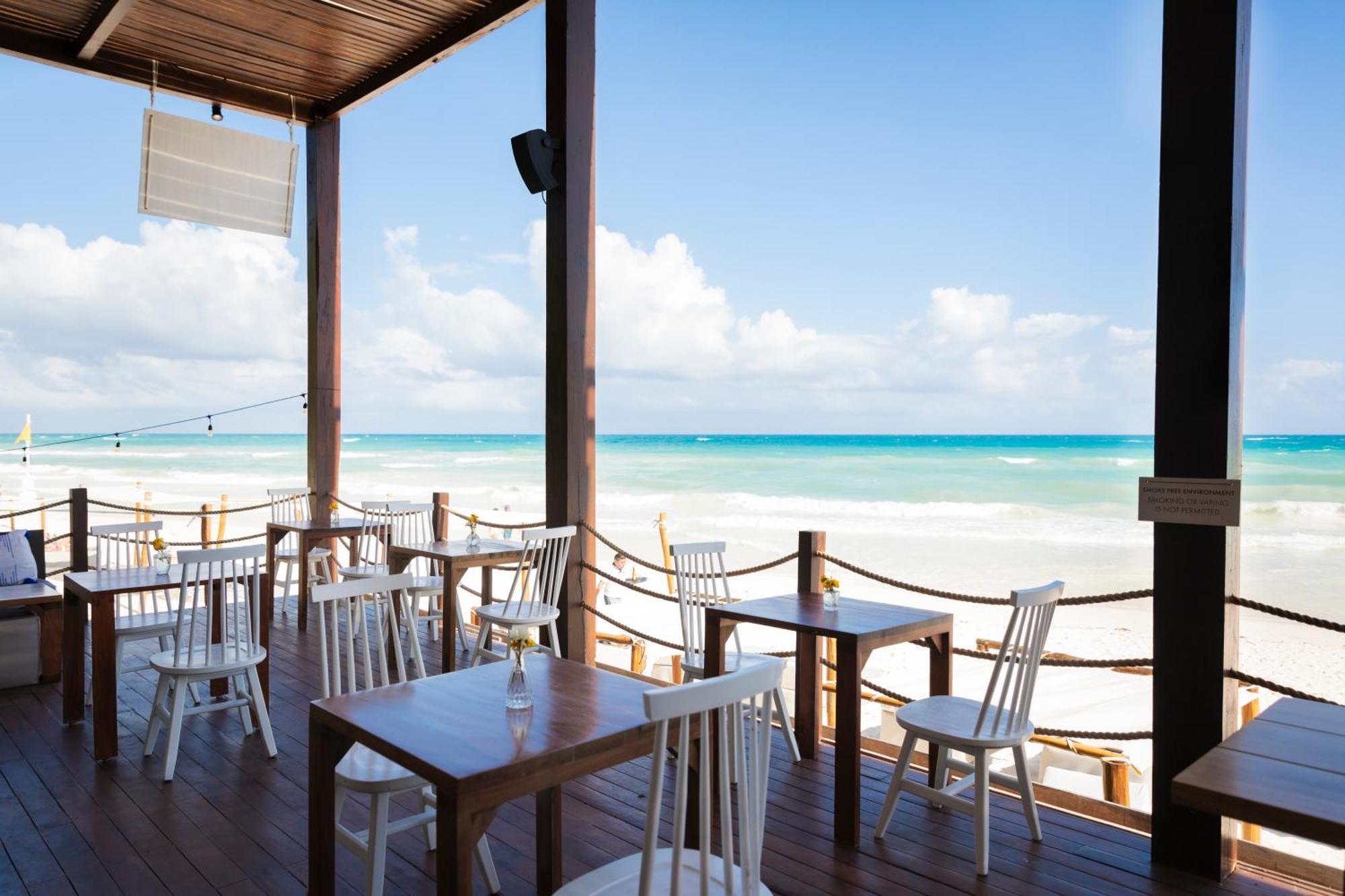 Hotel Lula Tulum, A Small Luxury 4*