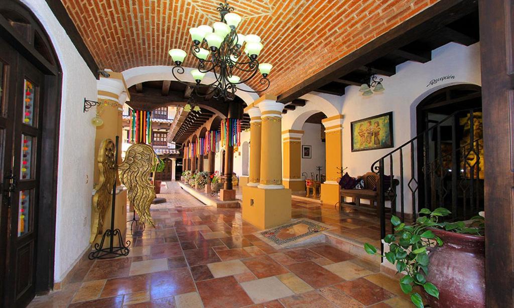 Plaza San Cristobal Hotel 4*
