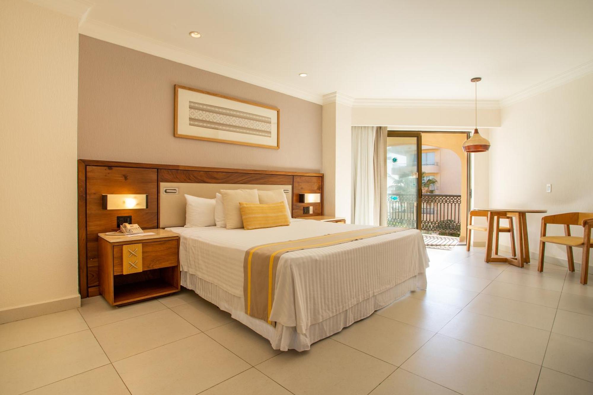 Royal Solaris Cabos Resort 5*