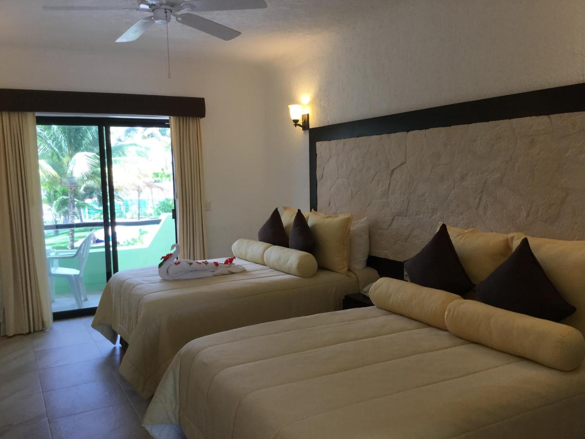 Club Caribe 3*