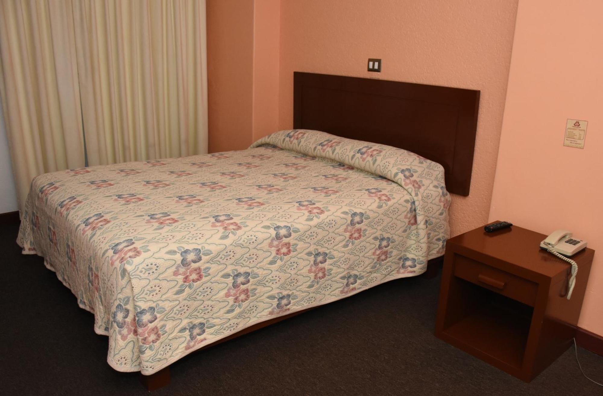 Hotel Maria Victoria