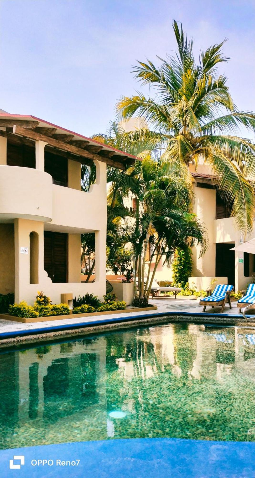 Hotel Miramar Zihuatanejo