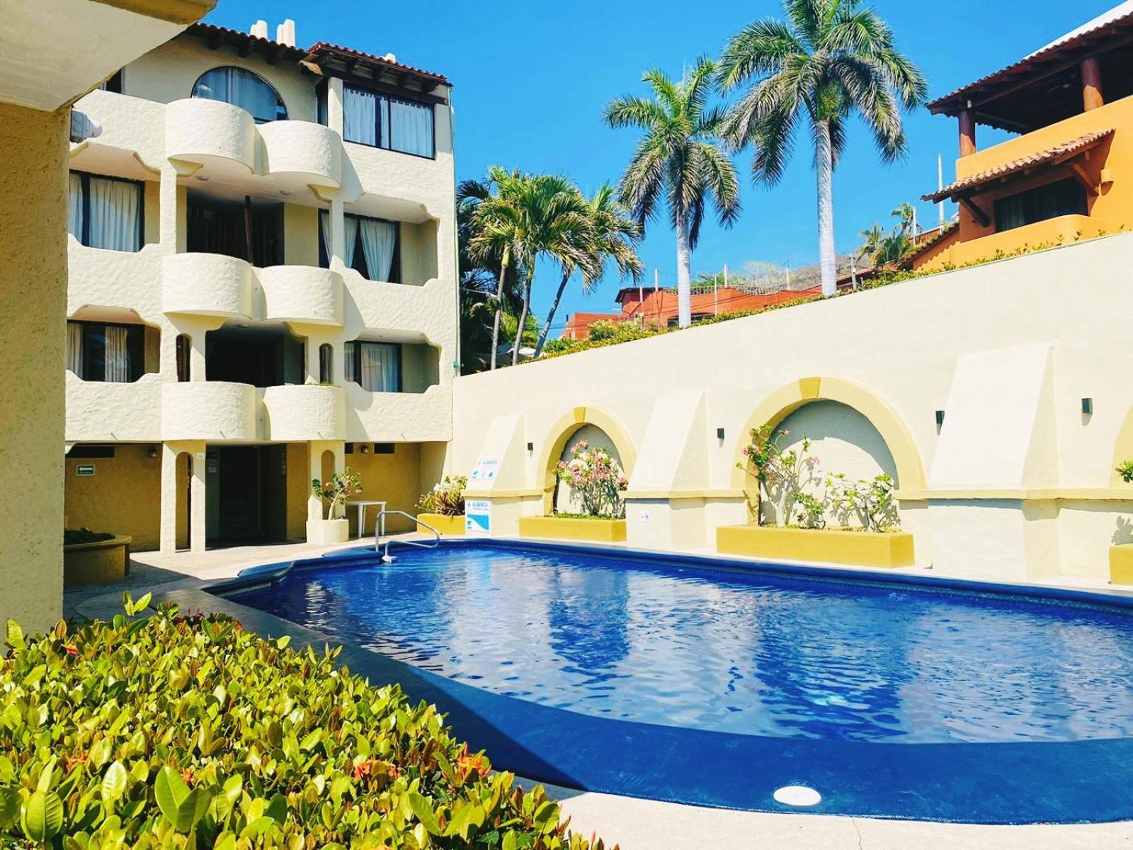 Miramar Hotel 3*
