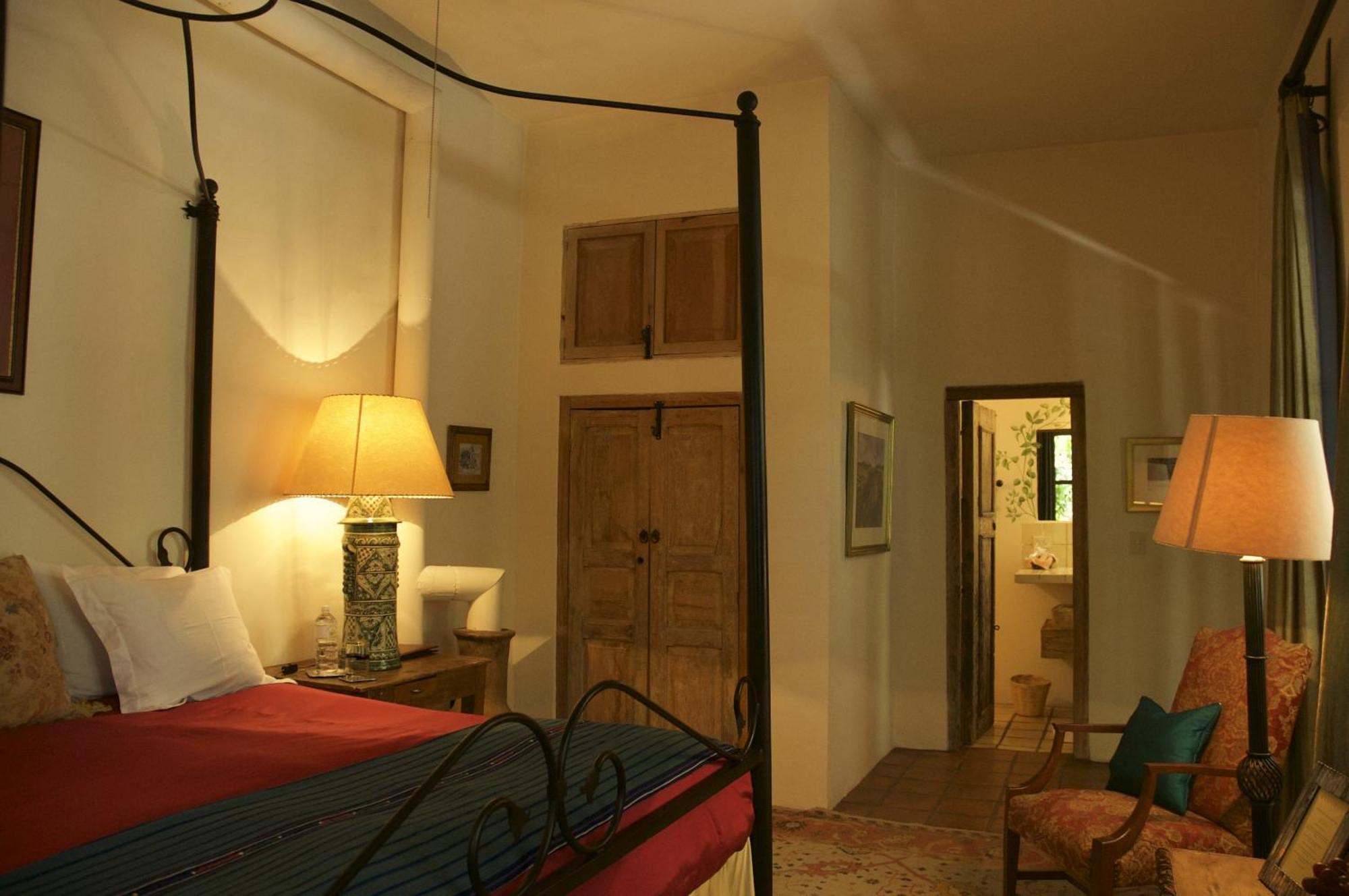 Casa Mision De San Miguel 4*