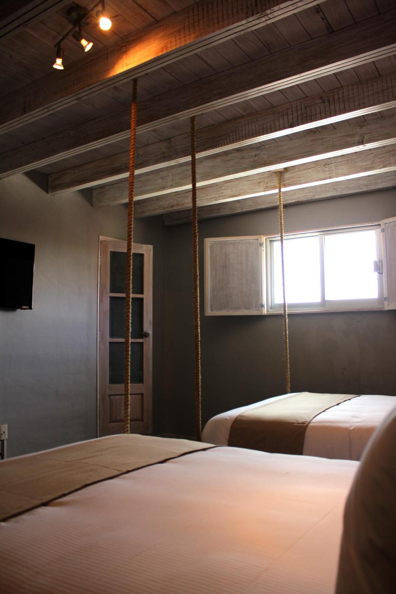 Hotel Damiana Boutique 4*