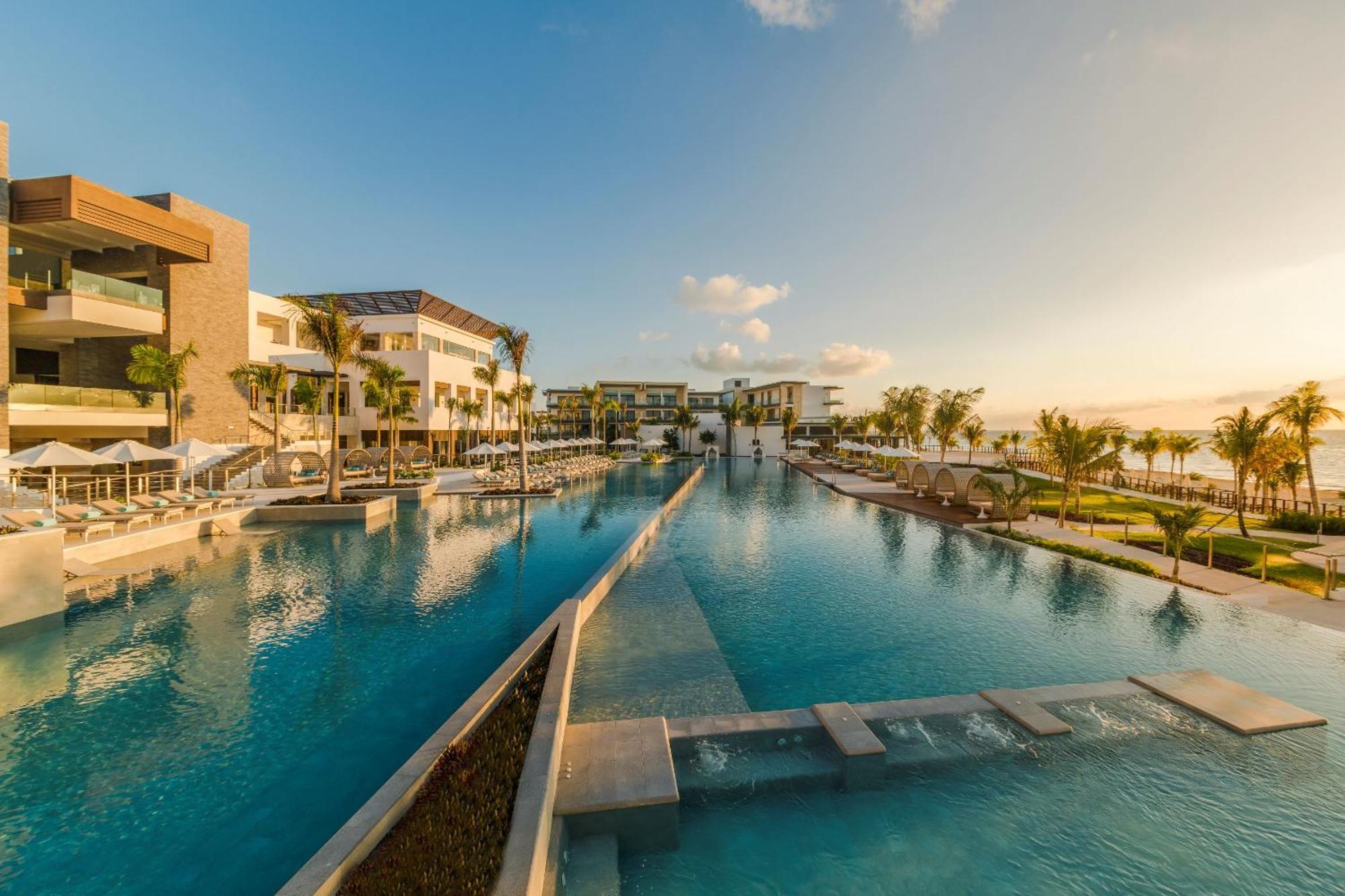 Resort Haven Riviera Cancun (adults Only) 5*