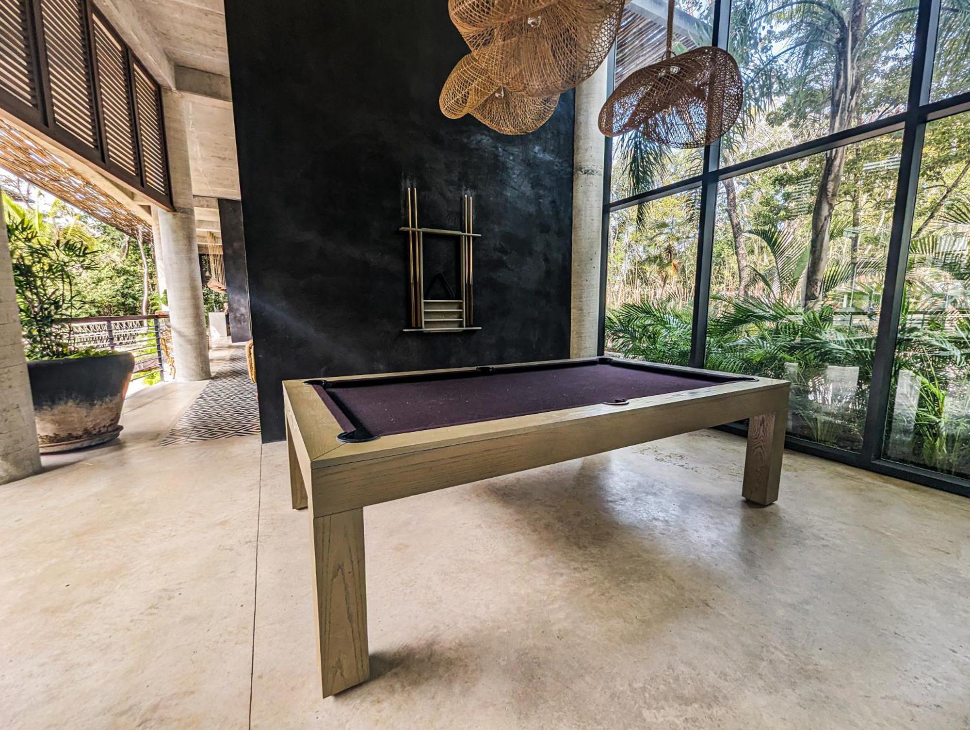 Apartment 2-br Tropical Retreat With Sauna, Gym And Pool